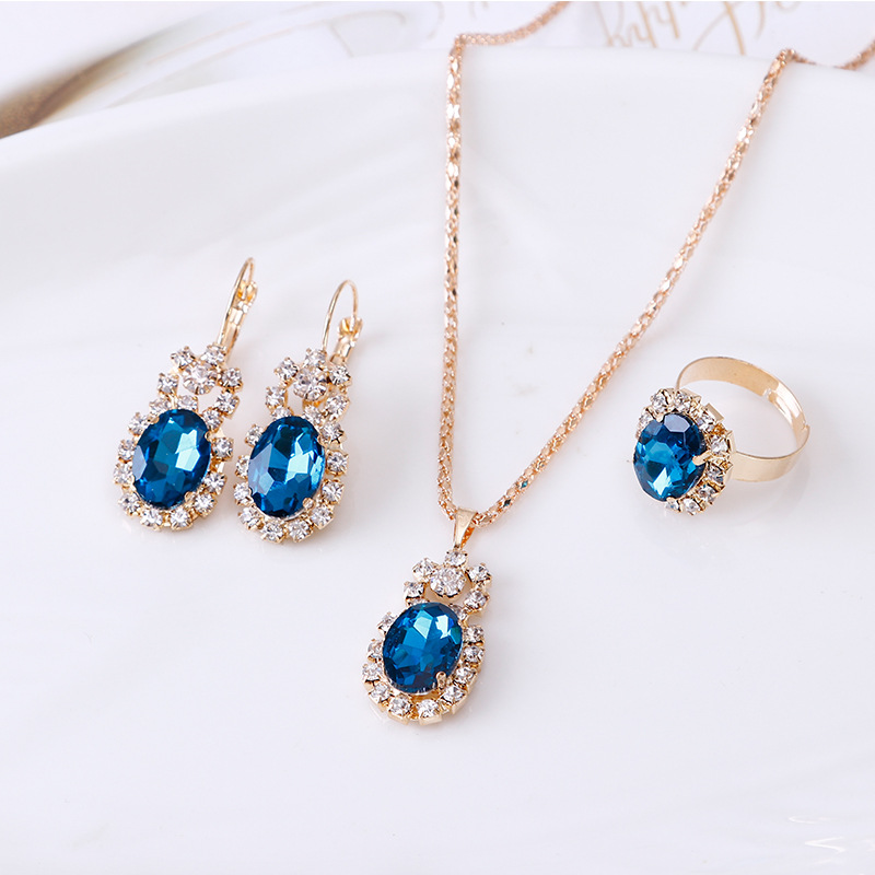 Conjunto de adornos de nuevo e - Vintage Things Collection reseña y precio