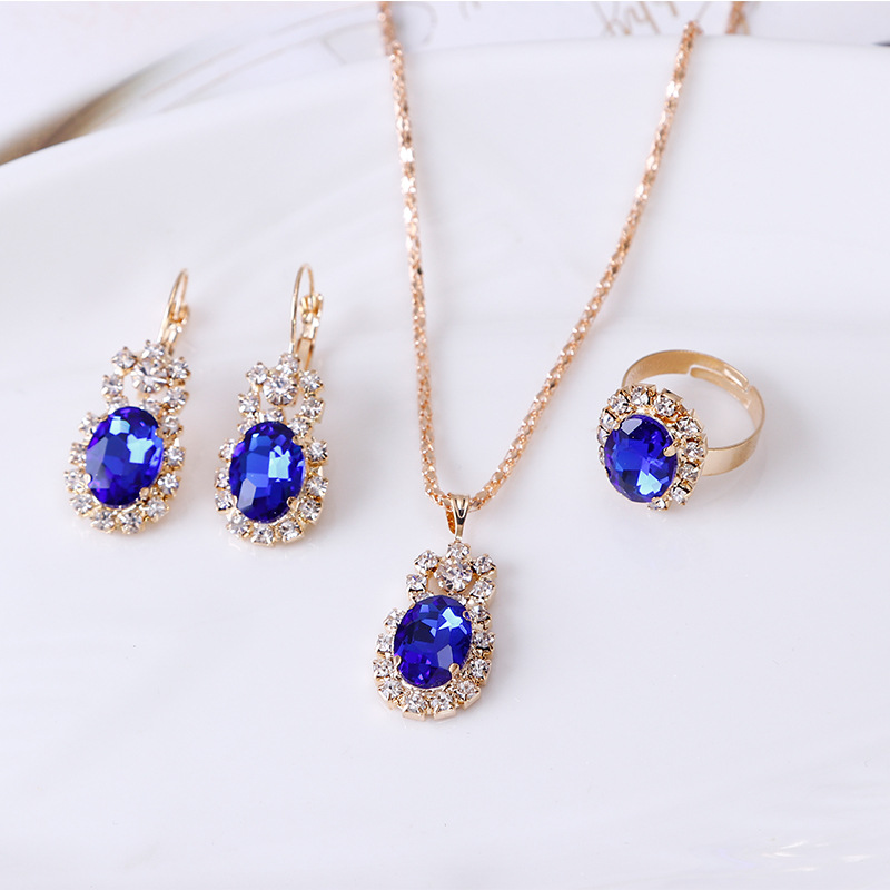 Conjunto de adornos de nuevo e - Vintage Things Collection reseña y precio