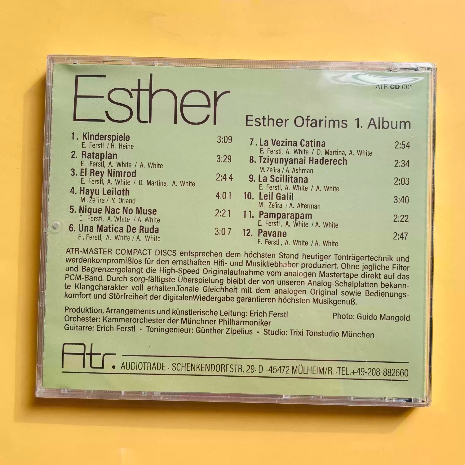 Álbum de CD de Canto Femenino  - Vintage Collectible & Vintage Dolls reseña y precio