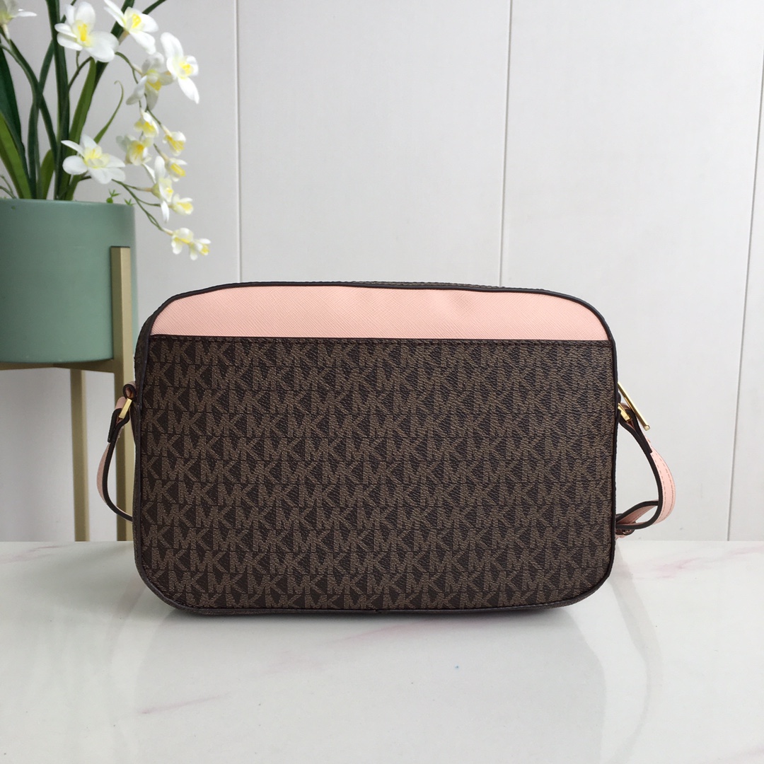 Bolso de hombro Michael Kors p - Camera Leather Case reseña y precio