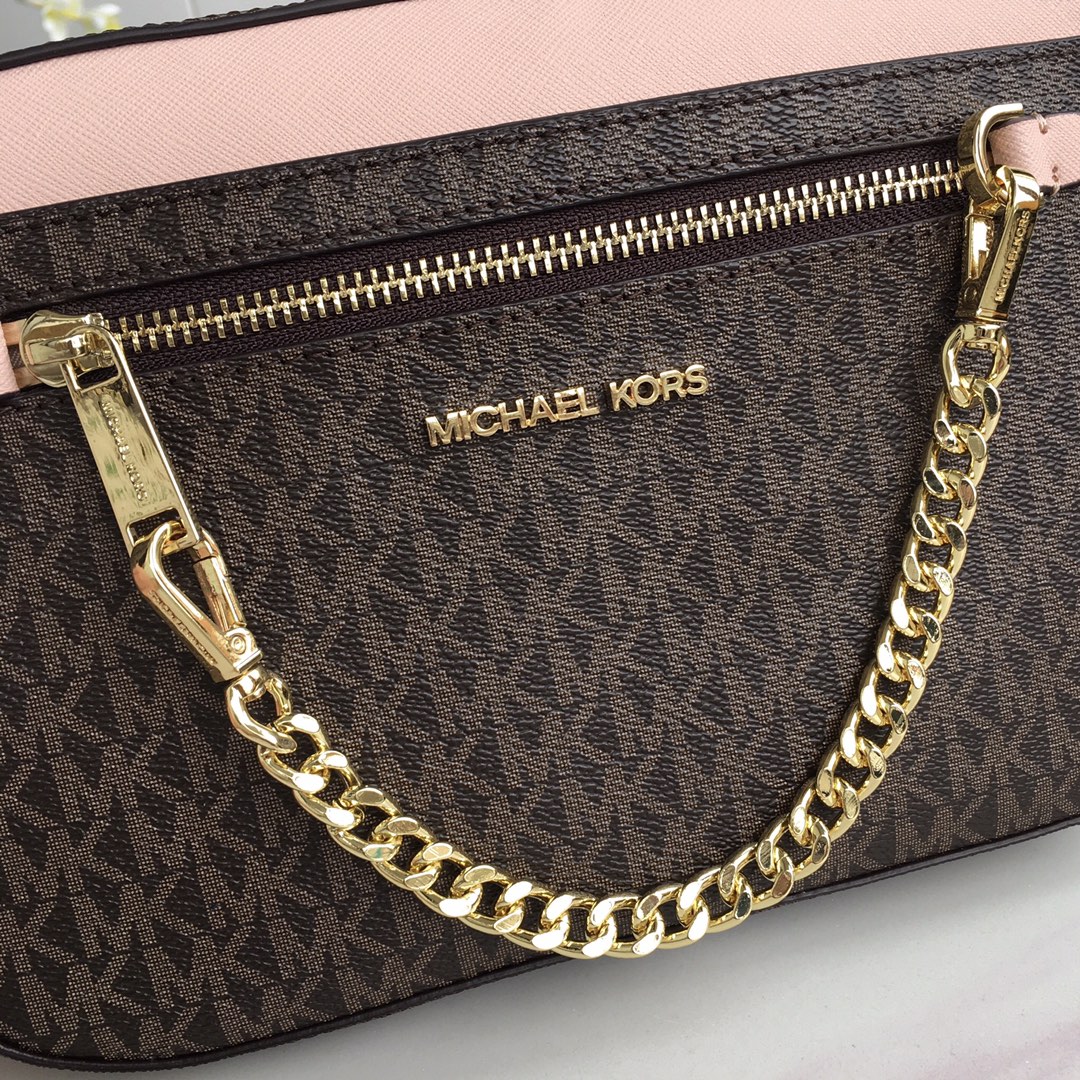 Bolso de hombro Michael Kors p - Camera Leather Case reseña y precio